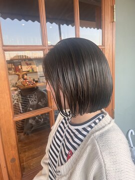 エム(M) bobstyle×olivebeige