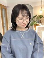 ミーナ バイ アーバン(Meena by urban.)&nbsp;【Meenaハザマ】くびれヘア×伸ばしかけボブ