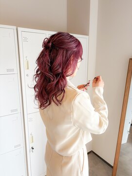 スリーバイザサロン(THREE by the salon) 春の透明感ピンクヘア♪