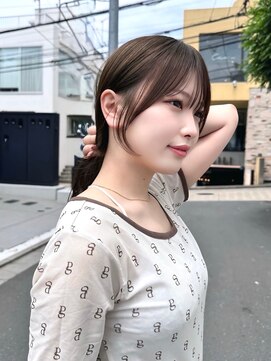 カシュカシュ 表参道(cache cache) 薄め前髪顔まわりレイヤーシースルーぱっつん前髪おくれ毛