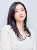 ロングレイヤーミニウルフホワイトグレージュ前髪あり前髪なし