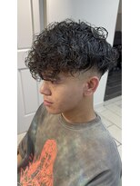 キャンバス バイ ネオリーブ 横浜西口(Canvas by neo.)&nbsp;横浜★フェードメンズスペインカール