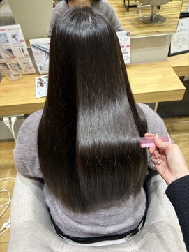 フィゼル あべのルシアス店(Aujua fizelle) 艶カラー