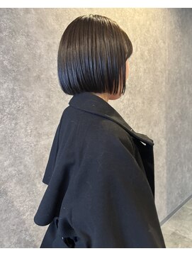 シック(chic.) 縮毛矯正/切りっぱなしボブ/ショートボブ/ボブ/ミニボブ