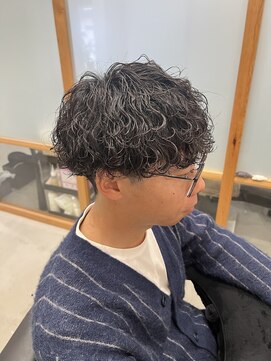ルーム(room) 波巻きパーマ