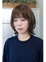 イーズ(e's)&nbsp;柔らか質感のレイヤーボブ【honoka】