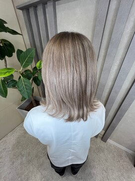 ルシード(LUCIDO STYLE JAPAN) 白髪ぼかし