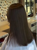 アース 郡山コスモス通り店(HAIR&MAKE EARTH)&nbsp;艶髪ストレートのナチュラルミディアム