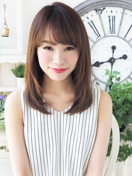 ジュレベール(JurerBelle) 【ジュレベール 松田】 大人女子で美しく輝くストレートミディ