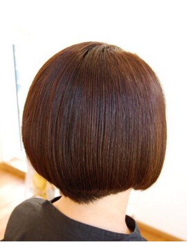 リズム オーガニックヘアサロン(rizm.ORGANIC HAIR SALON) つややかボブ