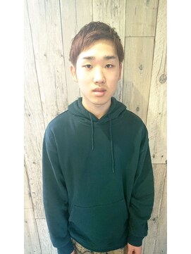 アピスヘア(APISS HAIR) 刈り上げ　ツーブロック　アップバング　カラー