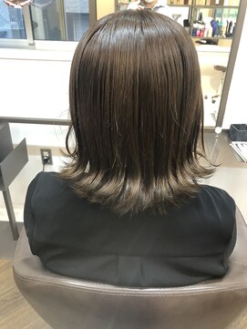 アプシー 三田駅前店(Apsee) 切りっぱなし×外ハネボブ