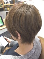 カミケン 方木田店(kamiken.)&nbsp;襟足スッキリ大人ショート【カミケン方木田店】