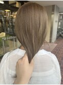 シフォンベージュ