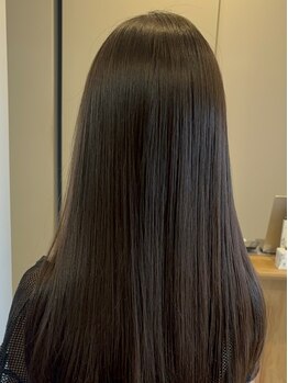 アルスニップ(ARSNIP)の写真/酸性ストレートで髪のダメージを抑えながら、自然なストレートヘアに♪毛先まで潤いのある柔らかな質感に。