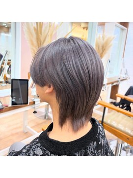 ループ(LOOP) センターパートウルフ