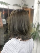 リッカ(RICCA)&nbsp;【ブリーチ無しダブルカラー】オリーブカラー×くびれボブ♪