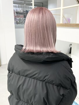 ヴィル(VILLE) ショート/ボブ/レイヤーカット/顔まわりカット/髪質改善/鈴鹿