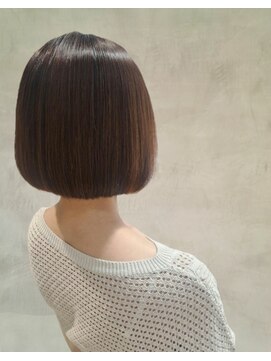 ロベック(Lobec SAKAE) ワンレンボブ