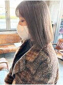 ハイライトカラーミルクティーベージュレイヤーカット