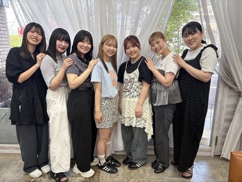 デイジーサイン(day's eye Sign)の写真/相談しやすい雰囲気で、スタイリストが寄り添い解決策をご提案☆理想のスタイルを一緒に実現します♪