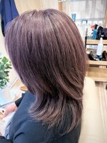 フォーシーズン(Four Season)&nbsp;柔らかさと透明感を両立したグレージュピンクカラー