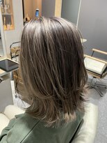 ワンデイ 表参道(oneday)&nbsp;レイヤーボブ×ハイライトグレージュカラー