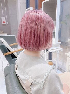 デイズ(days) ミニボブピンクカラー/ダブルカラー　原宿　表参道