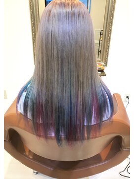 ヘアーデザイン クレオ(CREO) ☆　ハイブリッド　インナーカラー　 ☆