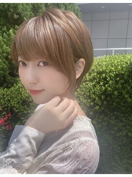 シー バイ ロンド 新宿(Sea by Lond) 耳掛けコンパクトショートボブ☆アッシュベージュ