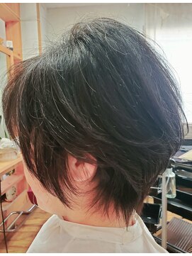 リビングヘアルーム(LIVING HAIR ROOM) 軽やかショート