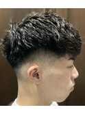 フェードカットツイストパーマスタイル