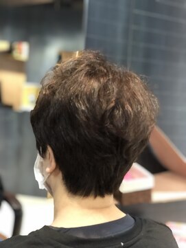 レリビー(LELiBE) くせ毛ショート