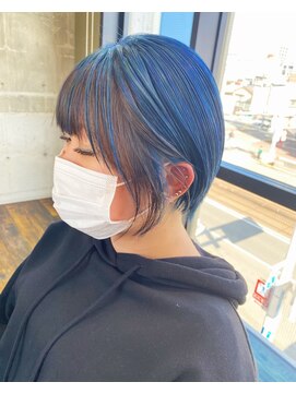 ガルボ ヘアー(garbo hair) #ガルボ#ハイトーン#ブルーカラー#ブリーチ#インナーシルバー