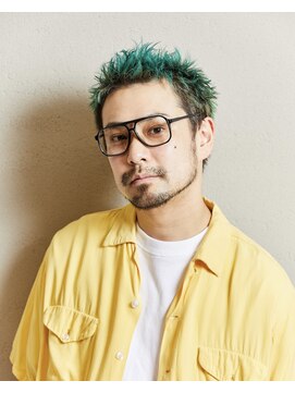 ミチオ ノザワ ヘアサロン ギンザ(Michio Nozawa HAIR SALON Ginza) 井上 賢治｜アップバングショートツーブロックアクセントカラー