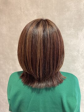 ヘアースペースブルームエア HAIR SPACE BLOOM Ea 【三国白髪ぼかしハイライト】酸性ストレートも人気♪