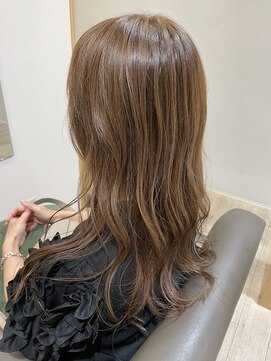 ヘア アトリエ ヴィヴァーチェ(hair atelier Vivace) アッシュベージュ