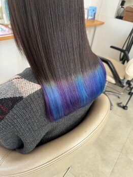 イメージを汲み取るヒアリング力が◎ビビットカラーやあなただけのなりたいデザインを一緒に叶えます♪