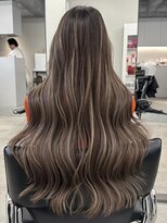 リリット(ReLit)&nbsp;くすみベージュマロンベージュホワイトブロンド細めハイライト