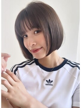 イヴォークトーキョーオーサカ(EVOKE TOKYO osaka) ボブ 内巻き 切りっぱなし ナチュラル