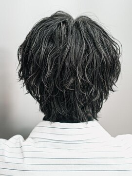 リップス 仙台annex(LIPPS) 大学生向けツイストスパイラルセンターパート 黒髪