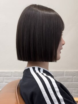 ビューレイギンザ(VIEW LEI GINZA) 切りっぱなしボブ