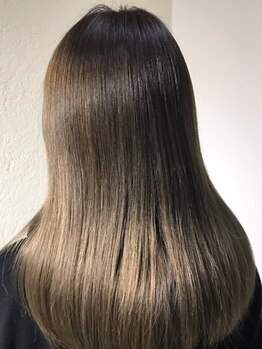ヘアーサロン ミーム(MEME)の写真/年齢とともに変わる髪や、うねり・パサつきに最適なケアを。女性のための髪質改善で、“自分史上最高の髪”