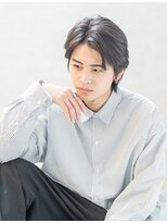 サロンズ イオンタウン宇多津店(SALONS)&nbsp;前下がりセンターパート