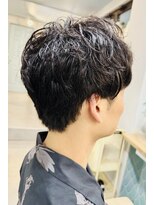 ミドル(MIDDLE)&nbsp;ニュアンスパーマ/メンズカット