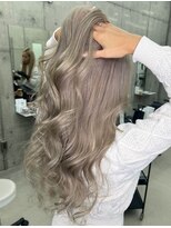 リノート バイ エゴル 名古屋(LINOET by ENGOL)&nbsp;【LINOET 名古屋】佐藤まいら　ホワイトグレー