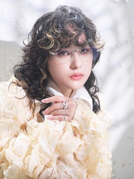 アルバム 銀座(ALBUM GINZA) 顔周りレイヤーミディアム前髪カット似合わせカット_F61351