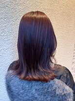 エルサフィロ ヨドヤバシ(el zafiro yodoyabashi)&nbsp;くびレイヤー前髪エモージュ小顔レイヤーカット20代30代40代50代