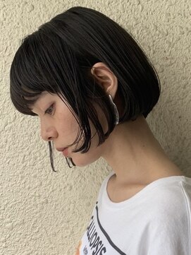バロン(baLon.) グレージュ×ミニボブ