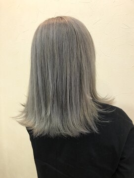 エッセンス(essence) 【essence】シルバーグレージュカラー